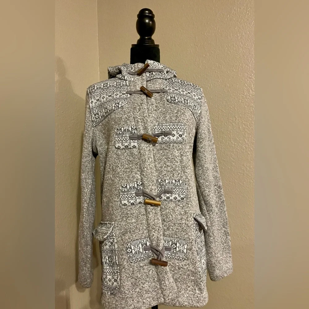 Patagonia Gray Patterned Toggle Jacket - Picture 1 of 9